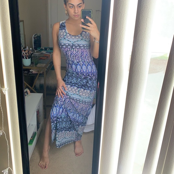 Purple dress - Picture 2 of 3